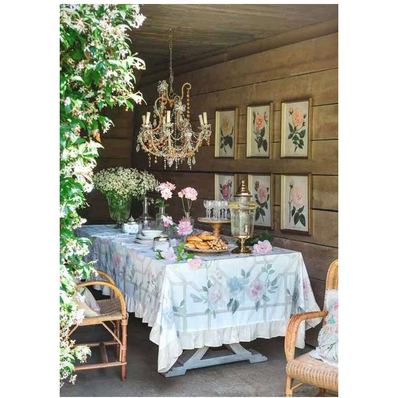 Blanc MariClò - Tablecloth with Gala Floral Twist - 180 x 230 cm