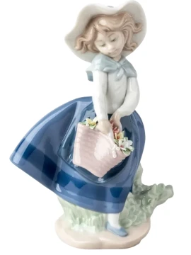 Lladró - Girl with Bag Sculpture - Porcelain