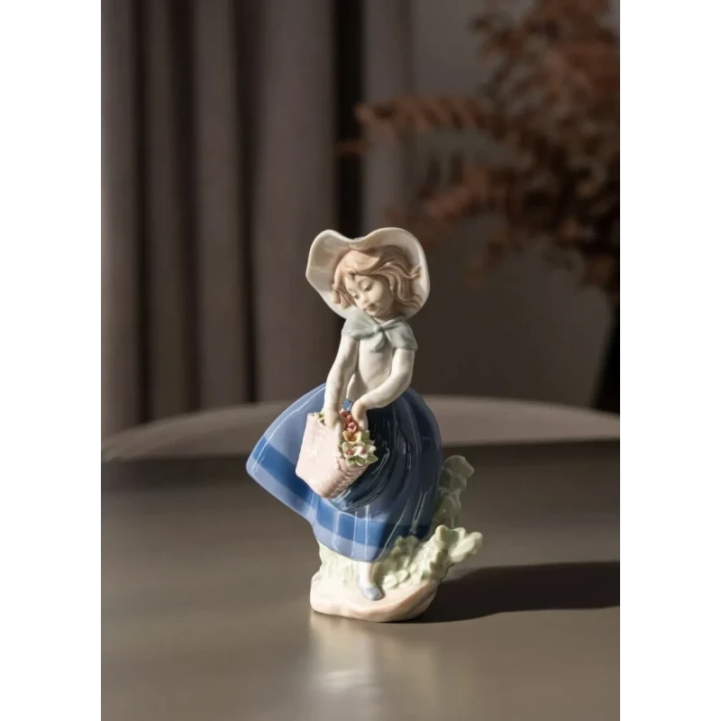 Lladró - Girl with Bag Sculpture - Porcelain