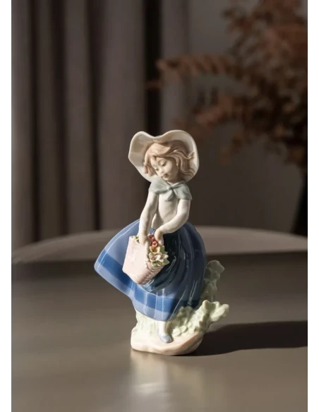 Lladró - Scultura Ragazza con Borsa - Porcellana