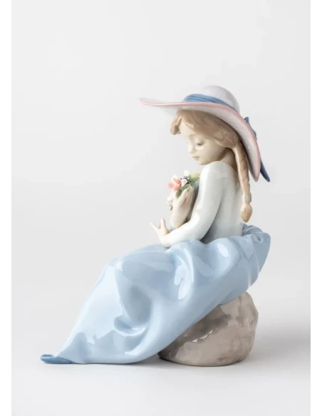 Lladró - Girl with Flowers Sculpture - Porcelain