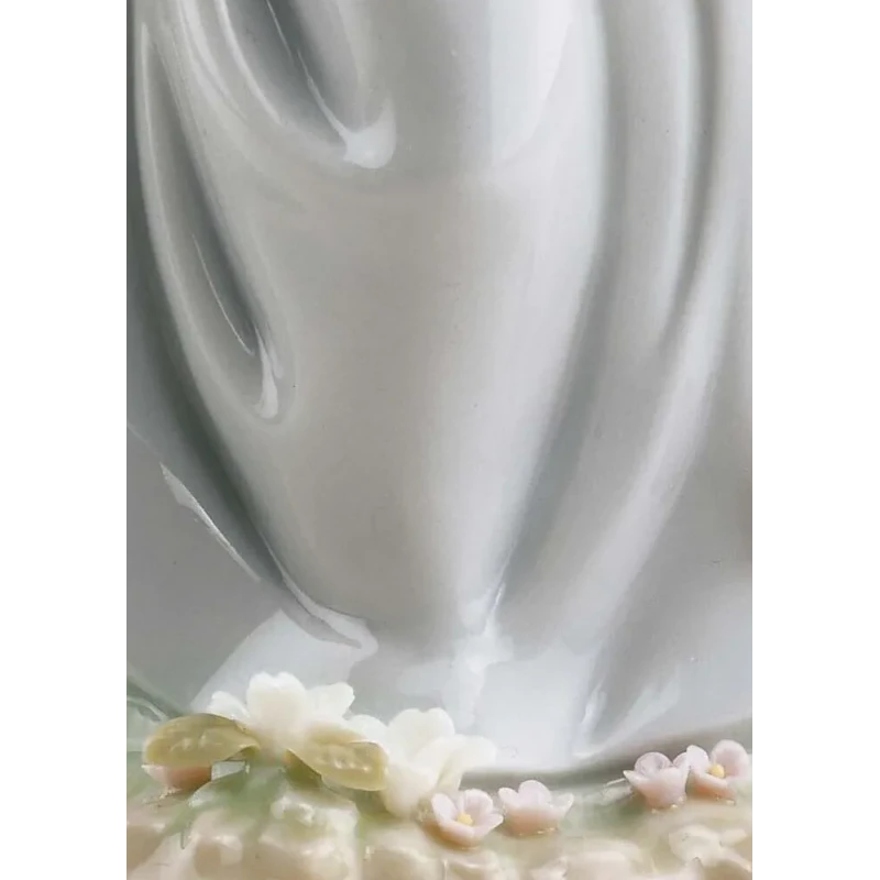 Lladró - Scultura Bimba Amica delle Farfalle - Porcellana