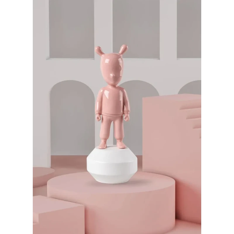 Lladró - The Pink Guest Sculpture - Pink / White
