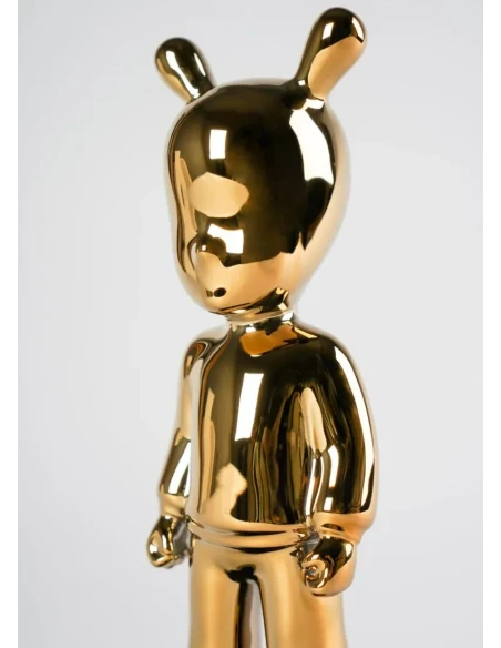 Lladró - The Golden Guest Sculpture - Gold / Black