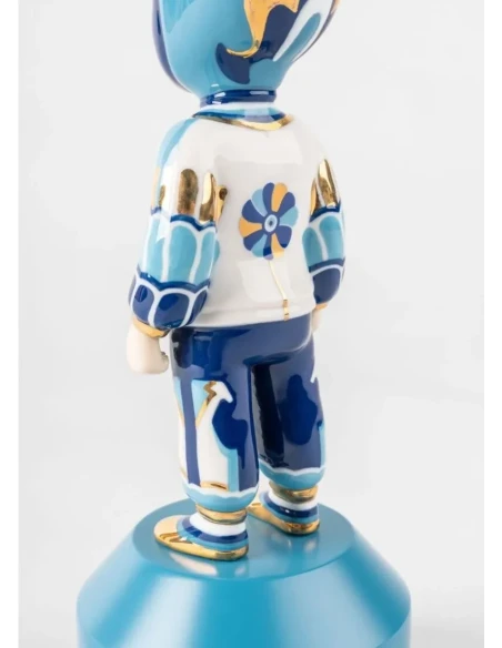 Lladró - Sculpture The Guest by Kzeng Jiang - Blue