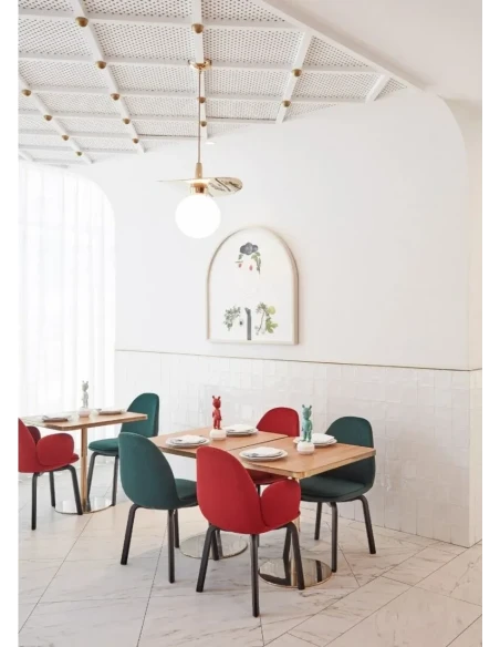 Lladró - Scultura The White Guest - Bianco