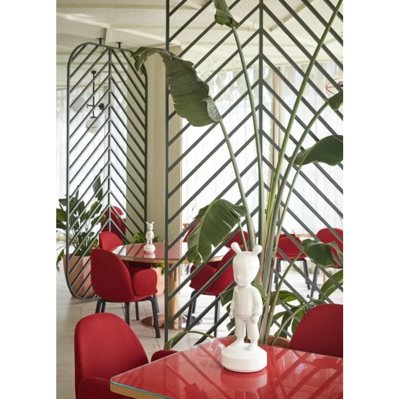 Lladró - Scultura The White Guest - Bianco