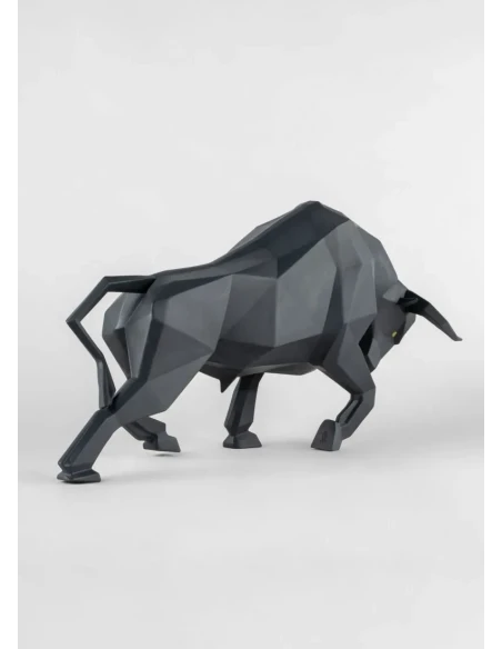 Lladró - Bull Sculpture - Matte Black