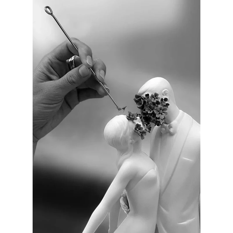 Lladró - Scultura Amore I Fiori - Porcellana