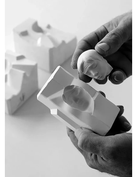 Lladró - Love II Flowers Sculpture - Porcelain