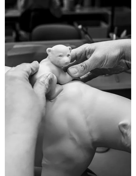 Lladró - Mother Bear and Her Cubs Sculpture - Underwater