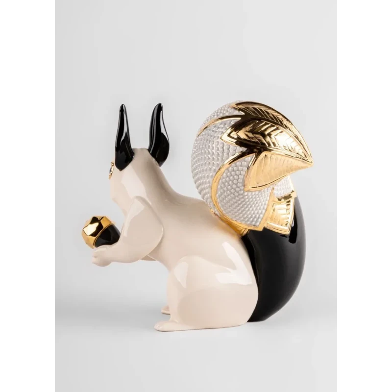 Lladró - Scultura Scoiattolo Gioiello - Porcellana