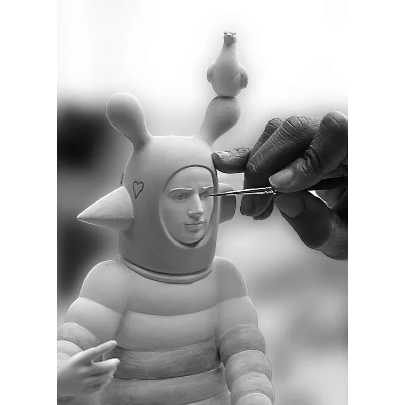 Lladró - The Lover II sculpture. By Jaime Hayon