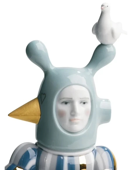 Lladró - The Lover III sculpture. By Jaime Hayon