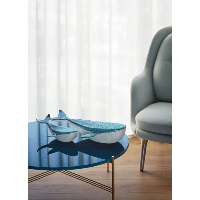 Lladró - Whale Sculpture - Porcelain