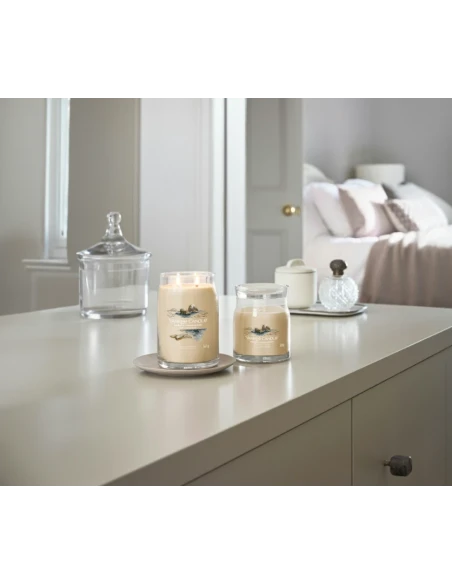 Yankee Candle - Amber & Sandalwood - Candela in Giara Media