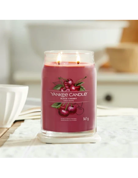 Yankee Candle - Black Cherry - Candela in Giara Grande