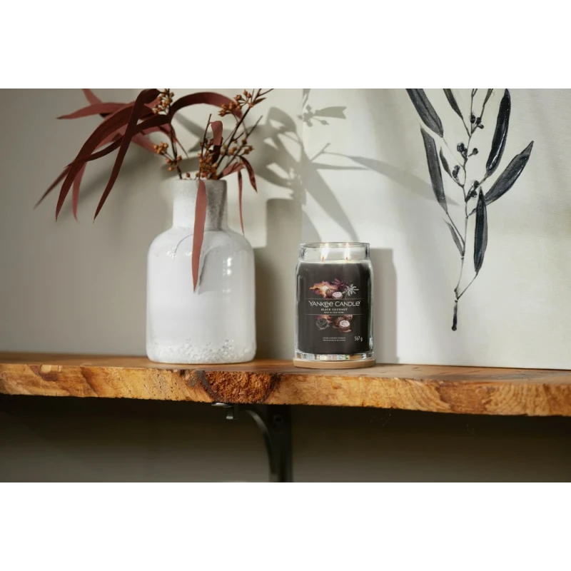 Yankee Candle - Black Coconut - Candela in Giara Grande