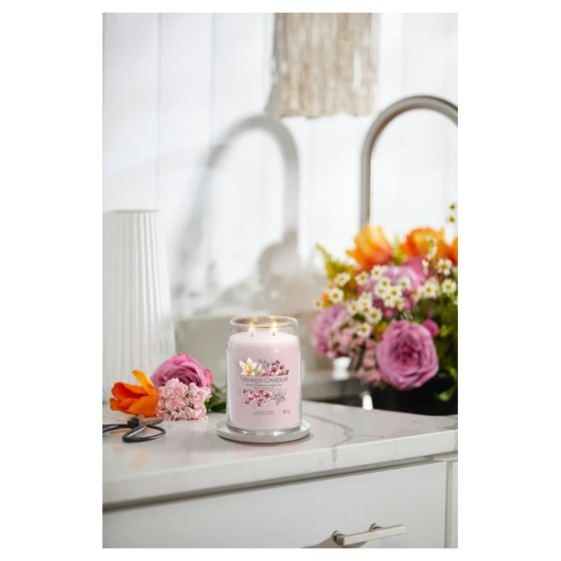 Yankee Candle - Pink Cherry & Vanilla Candela in Giara Grande