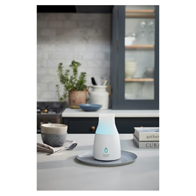 Yankee Candle - Ultrasonic Diffuser Starter Kit - Black Cherry