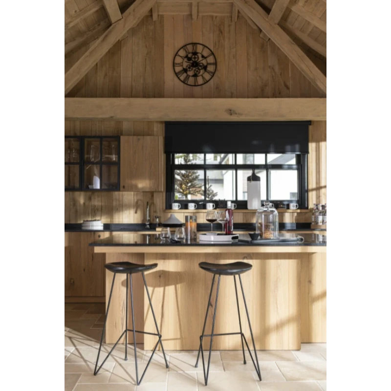 J-Line - Roman Numeral Gear Clock - Black