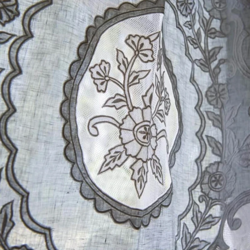 Blanc MariClò - Tenda con Medaglione Centrale e Ricami - Dentelle