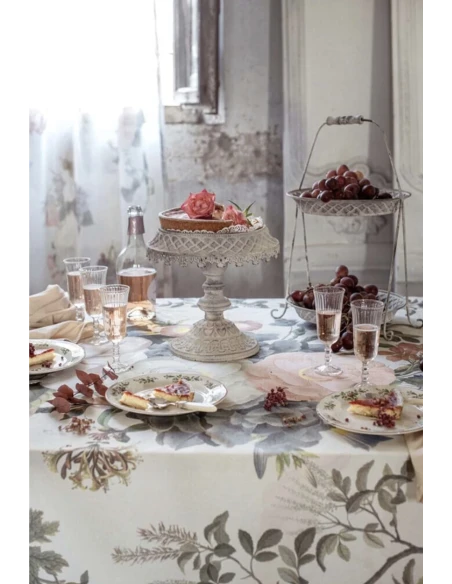 Blanc MariClò - Secret Garden Collection Tablecloth - 178 x 268 cm